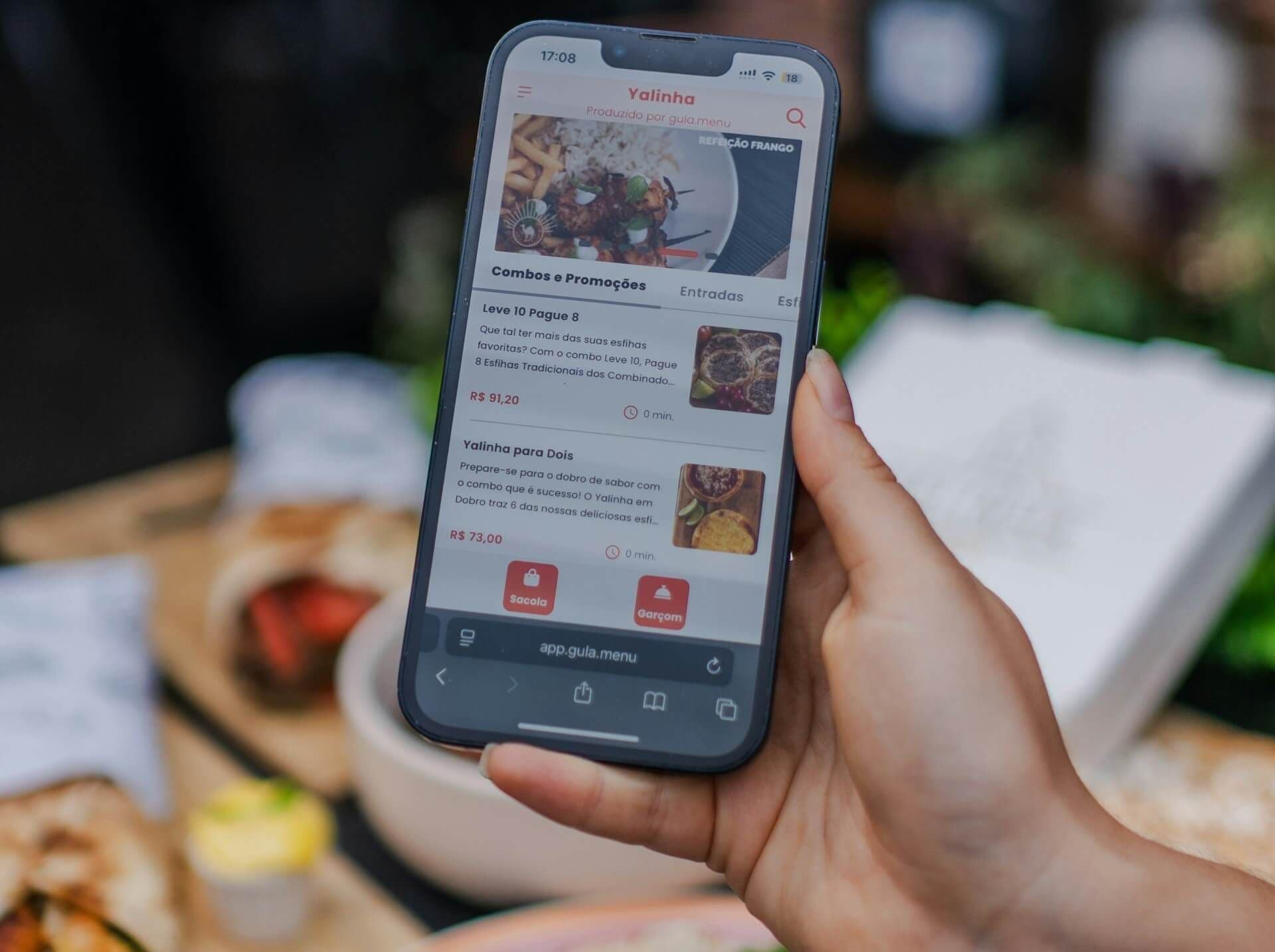 AI w gastronomii: automatyzacja zamówień, zarządzanie menu i optymalizacja kosztów