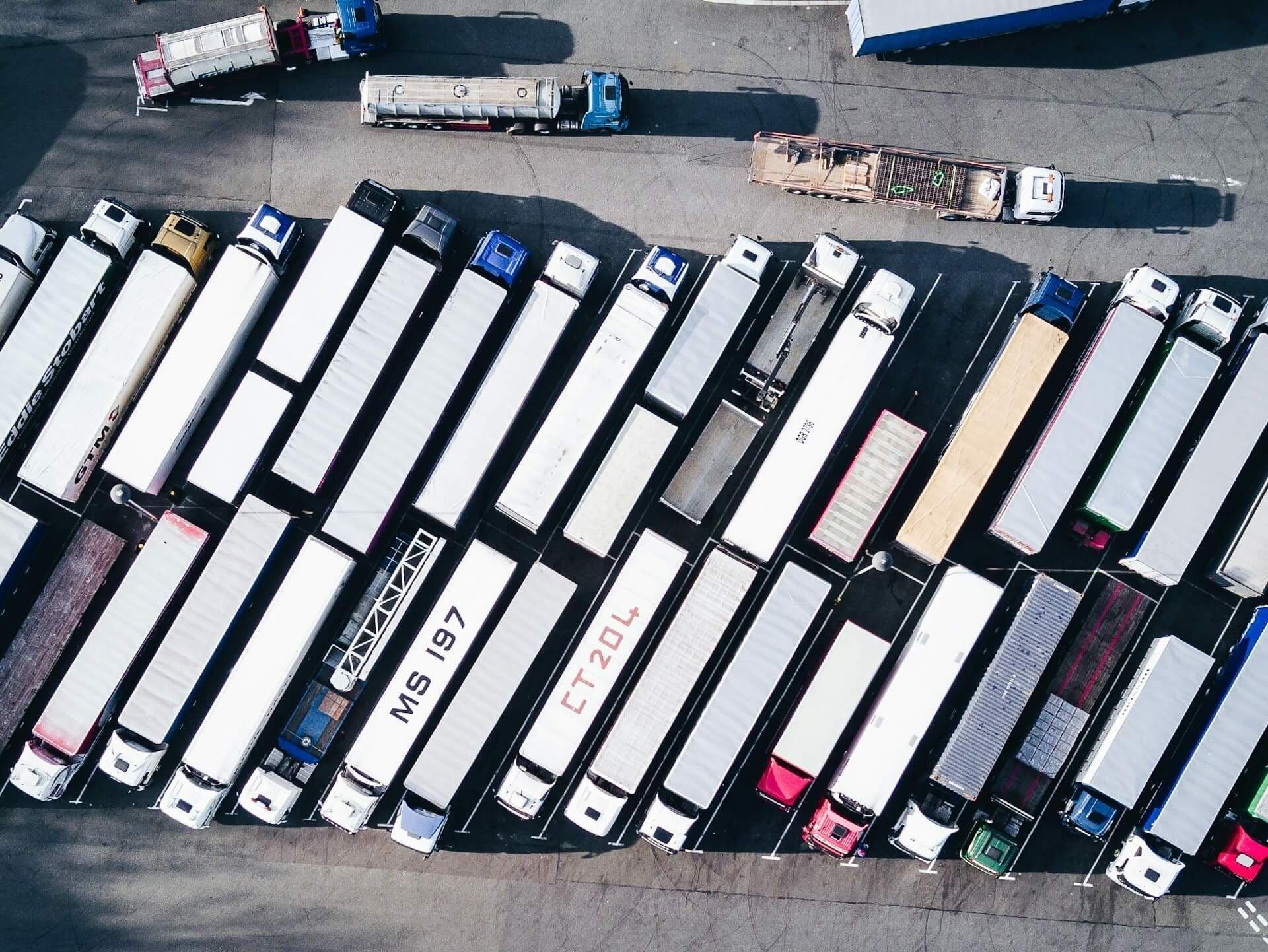 Digitalizacja dokumentów w transporcie: e-CMR e-WZ i śledzenie przesyłek